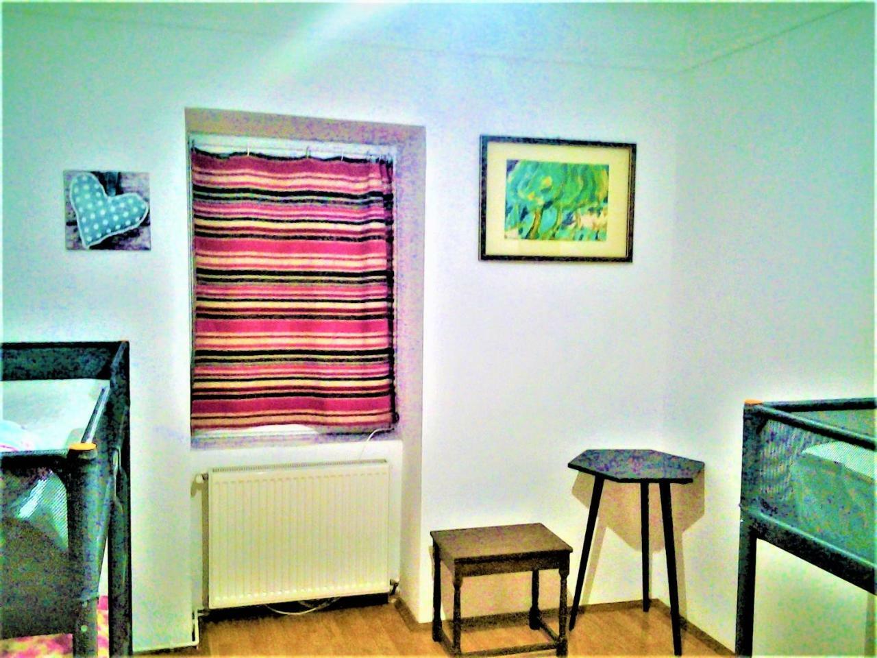 Leyla Hostel Brassó Kültér fotó